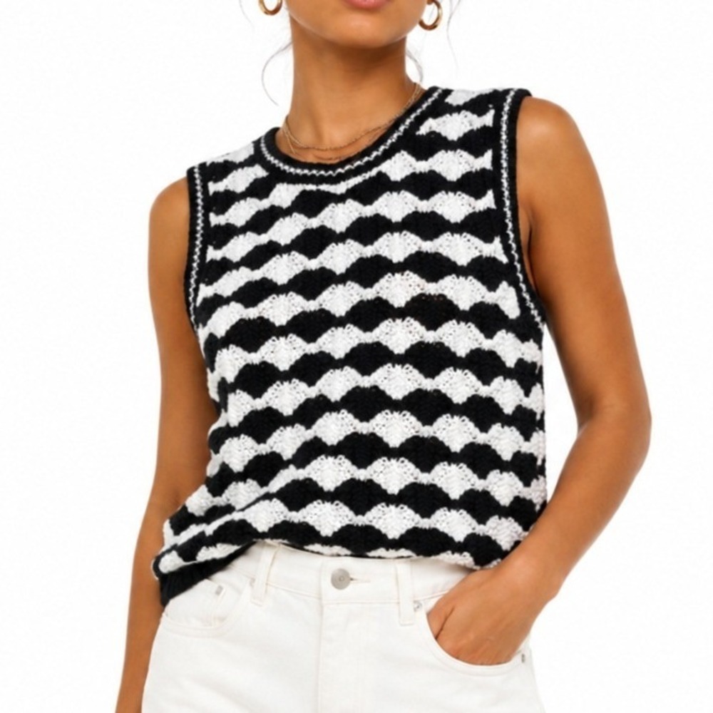 The Workshop Sweater Vest Women M Black White Scallop Crochet Knit Boho Layering